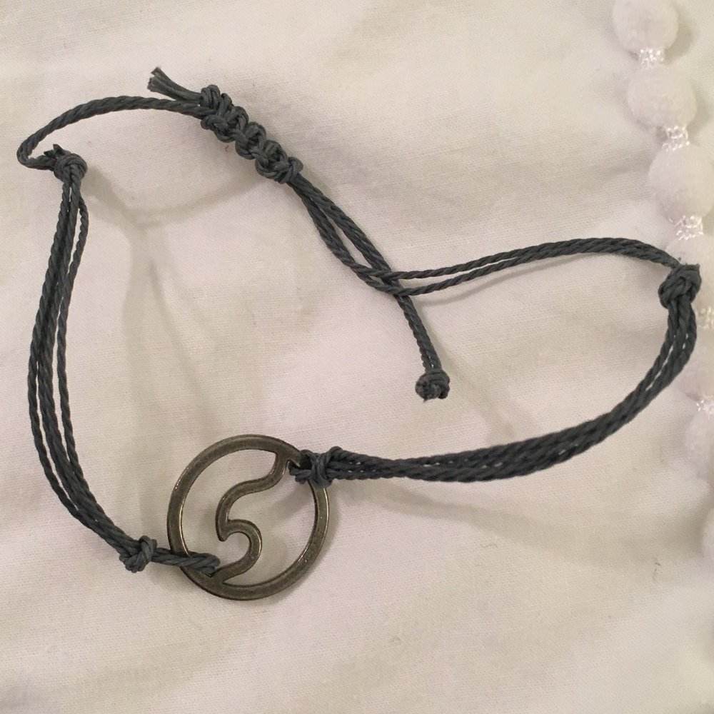 Gray Wave Bracelet